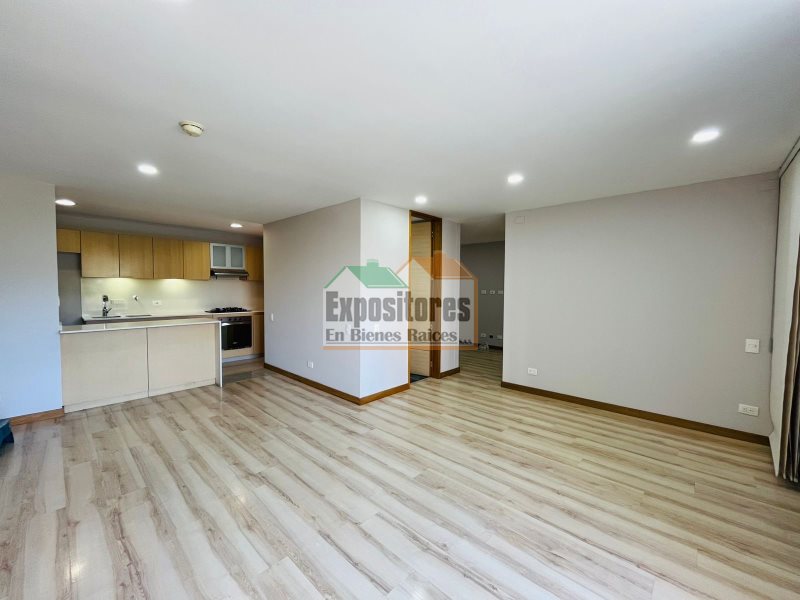 Apartamento en Arriendo en Loma De Los Benedictinos